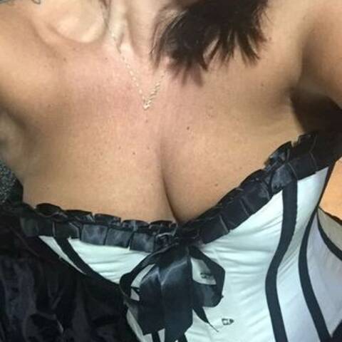 Public Photo of monellaribelle74